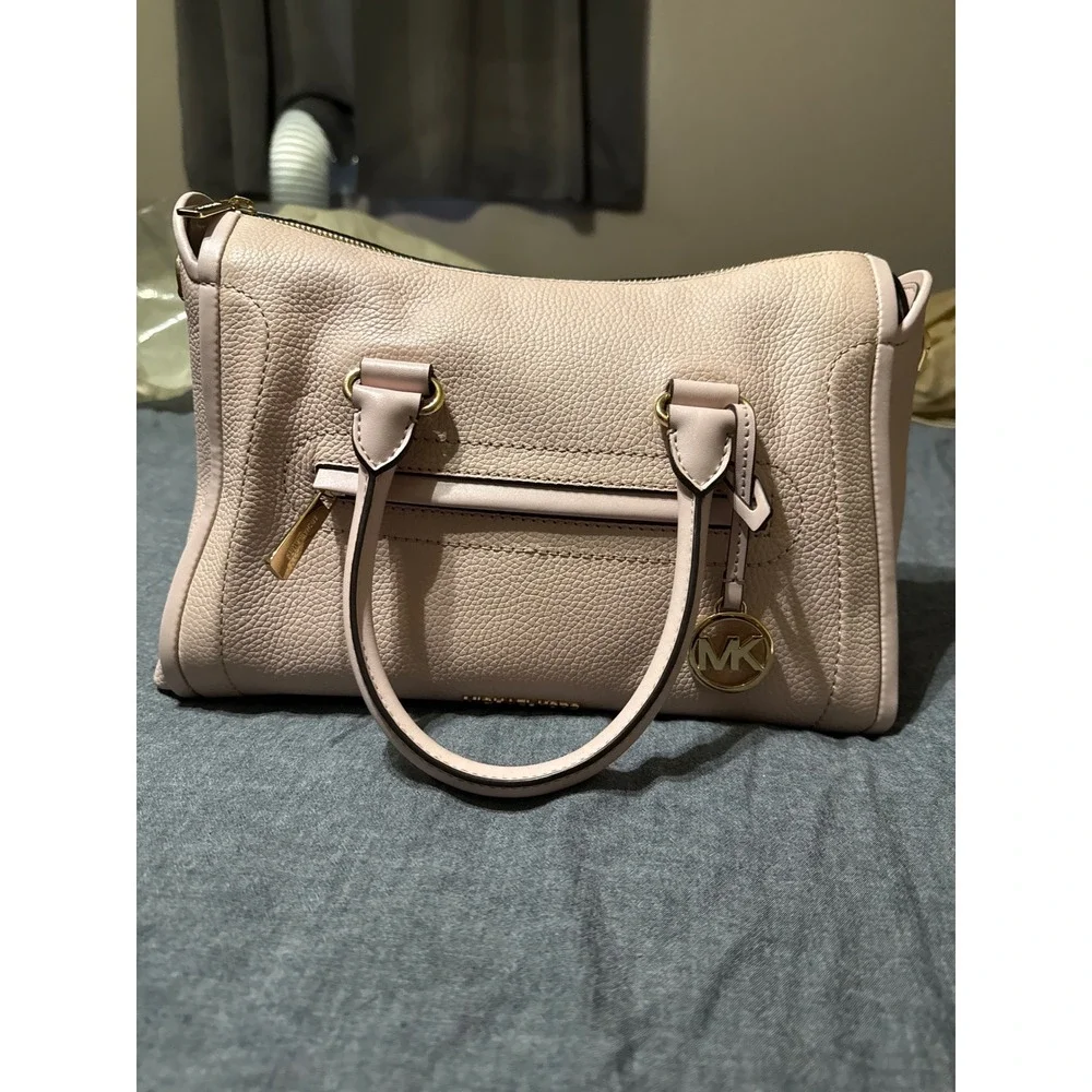 Michael Kors Pebbled Leather Satchel Bag Blush Pink Gold Tone Hardware Handbag